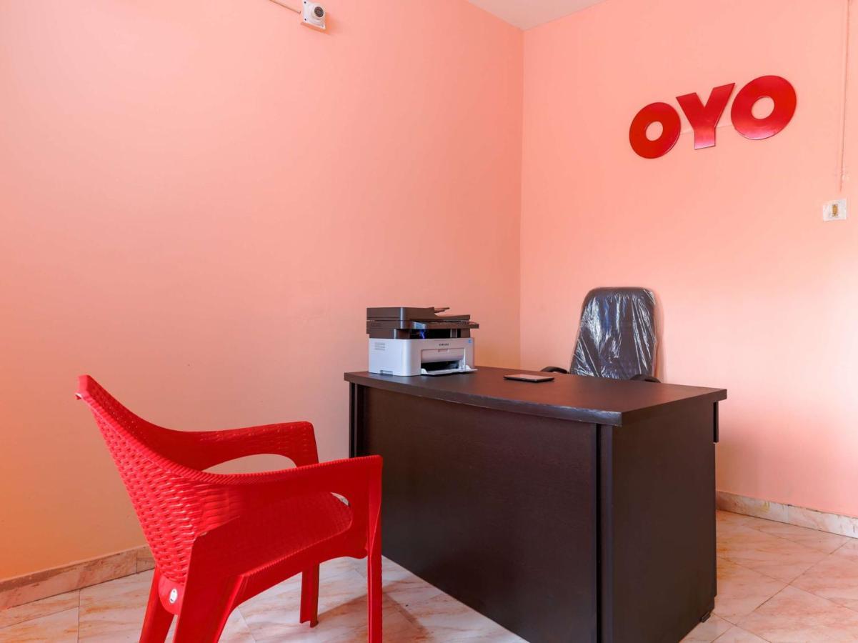 Oyo New Mubarak Tourist Home Panmana エクステリア 写真