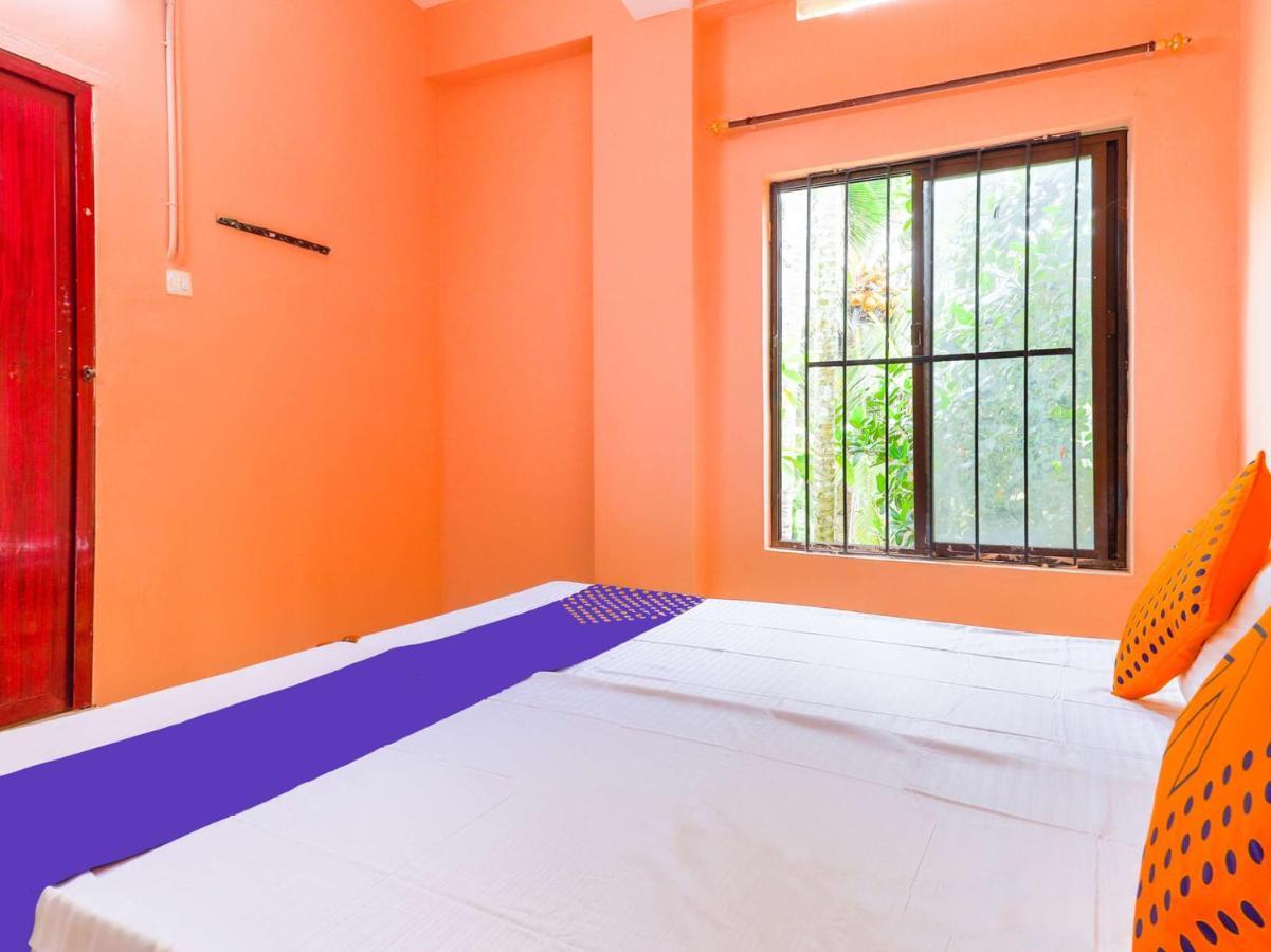 Oyo New Mubarak Tourist Home Panmana エクステリア 写真